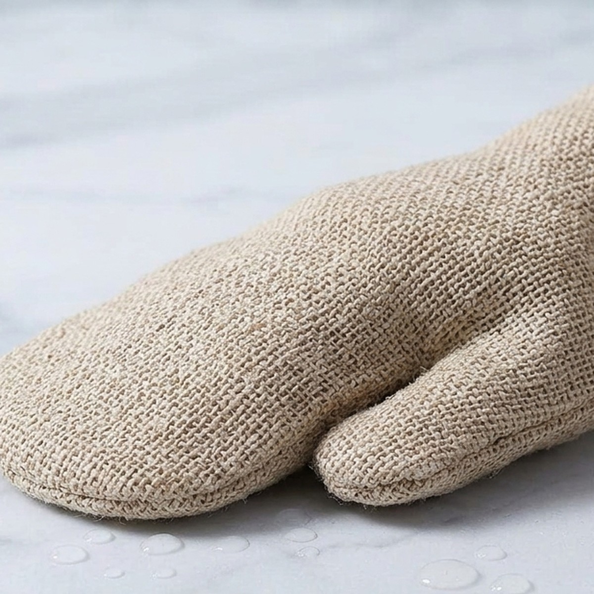 Exfoliating Body Mitt
